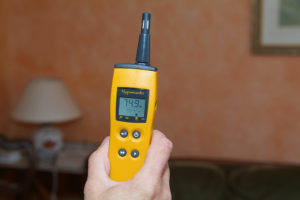 Appareil de diagnostic humidité professionnel.