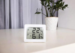 Diagnostic du taux d'humidité de la maison.