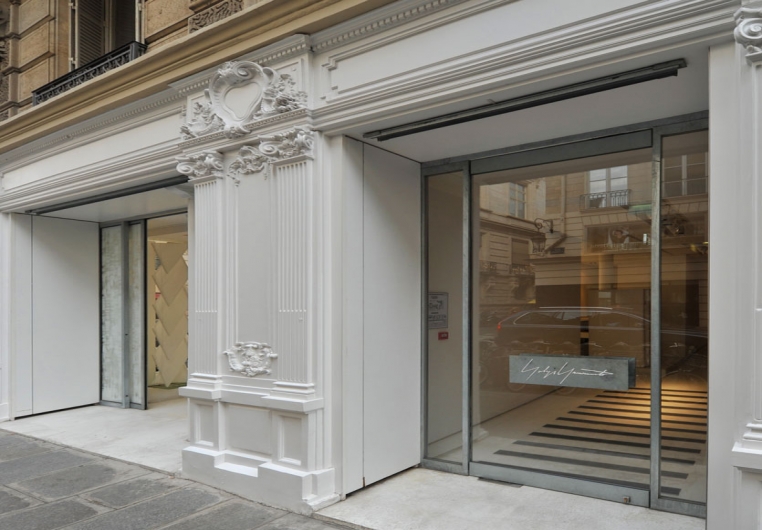 Fa&ccedil;ade de la boutique Yamamoto Paris